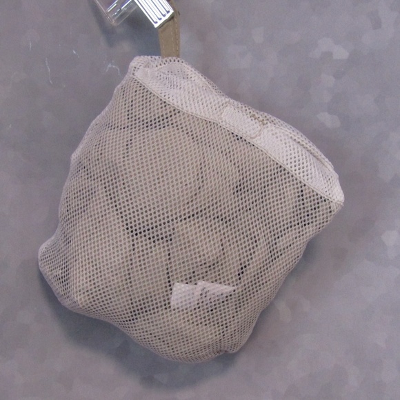 The North Face Packable Stow Pocket Hiking Pants - Picture 7 of 7